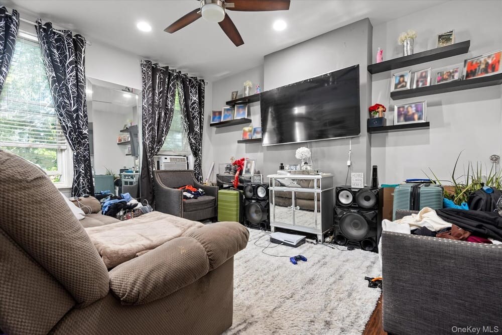Queens Real Estate Agent | Agatha Lubas, Homes by Agatha 38 Queens, NY real estate listing — Homes by Agatha