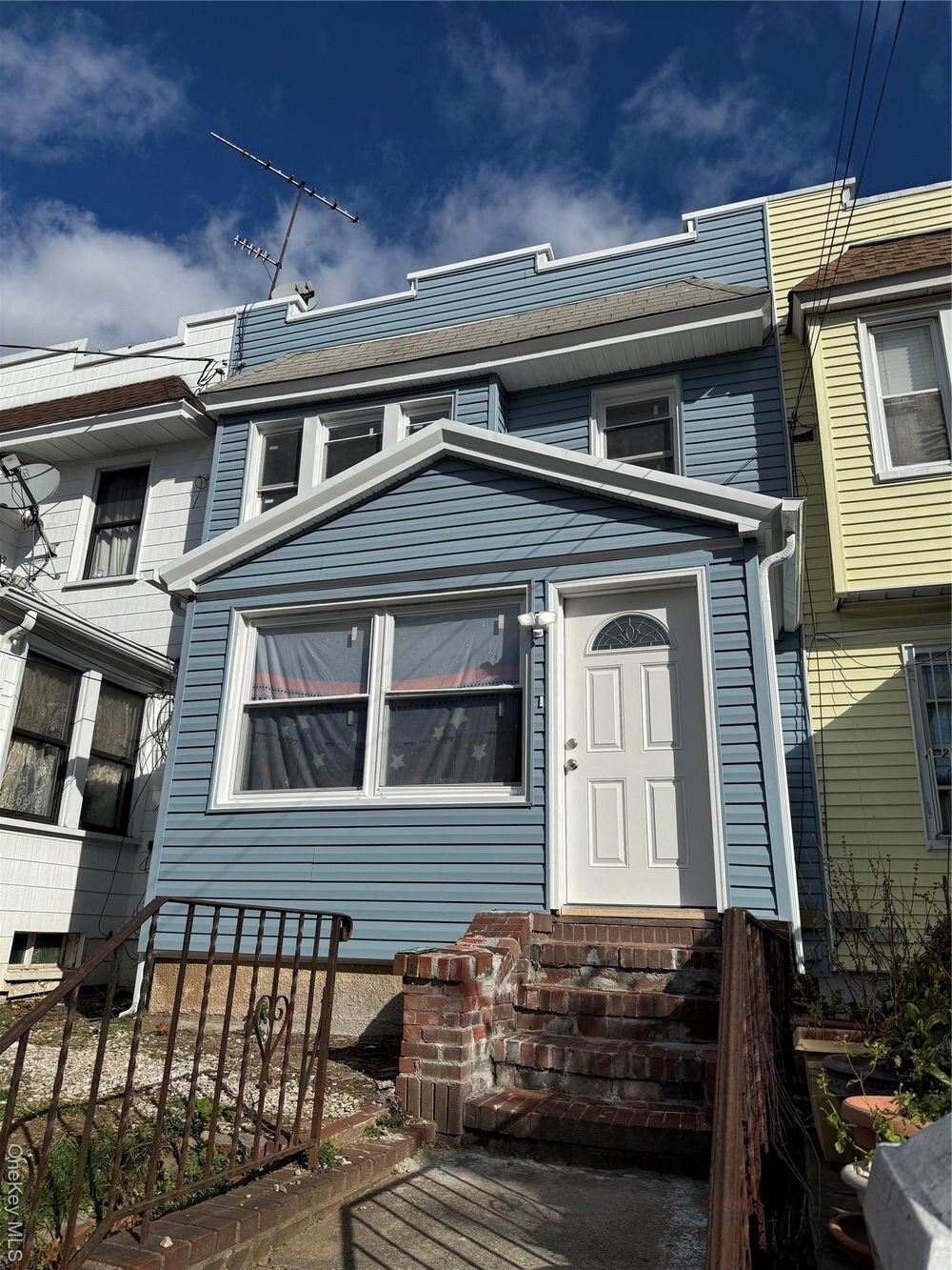 Queens Real Estate Agent | Agatha Lubas, Homes by Agatha 41 Queens, NY real estate listing — Homes by Agatha
