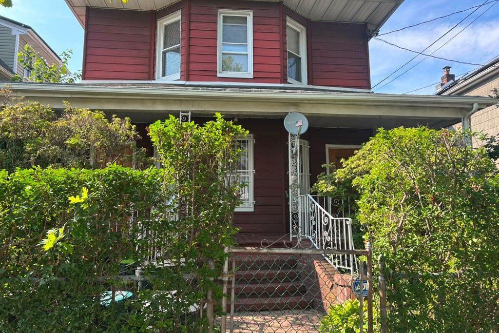 Apartments for rent in Richmond Hill, NY 11419 — 121-07 97th Avenue #2 | Queens NY rentals | Homes by Agatha realtor