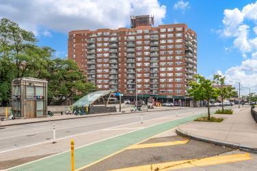Co-op building at 85-15 Main Street, Briarwood, Queens NY — apartments and co-ops sold in Briarwood | Agatha Lubas, Homes by Agatha realtor