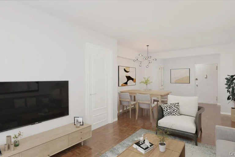 Co-op for sale in Forest Hills, Queens NY — 107-40 Queens Boulevard #7G | homes for sale Forest Hills Queens | Agatha Lubas, Homes by Agatha realtor