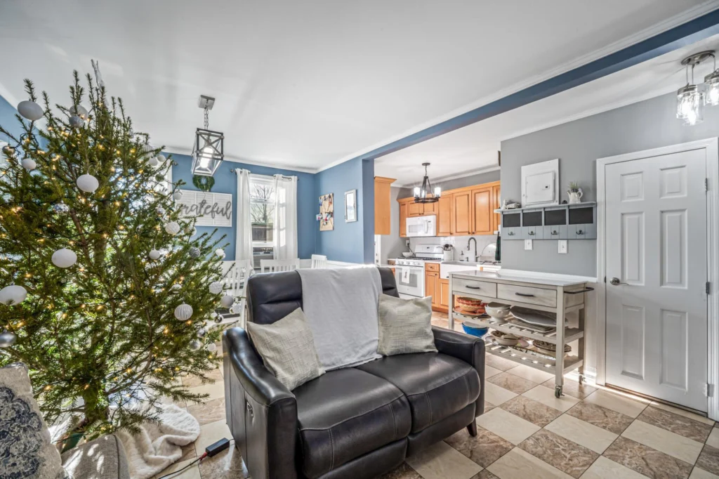 Homes sold in Middle Village, Queens NY — 65-26 Admiral Avenue exterior