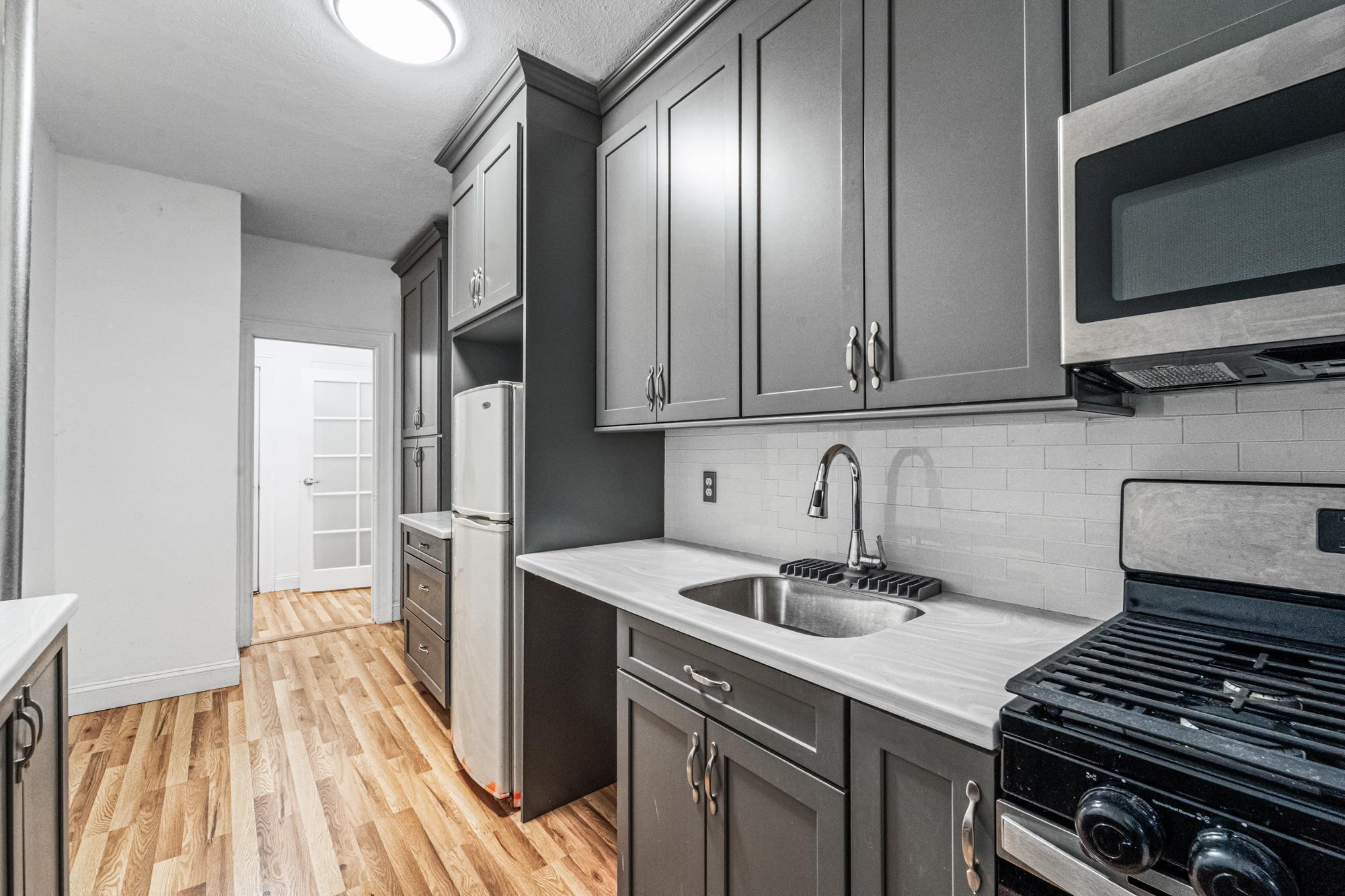 Homes sold in Rego Park, Queens NY — 61-40 Saunders Street #A11 | co-ops sold Rego Park | Agatha Lubas, Homes by Agatha