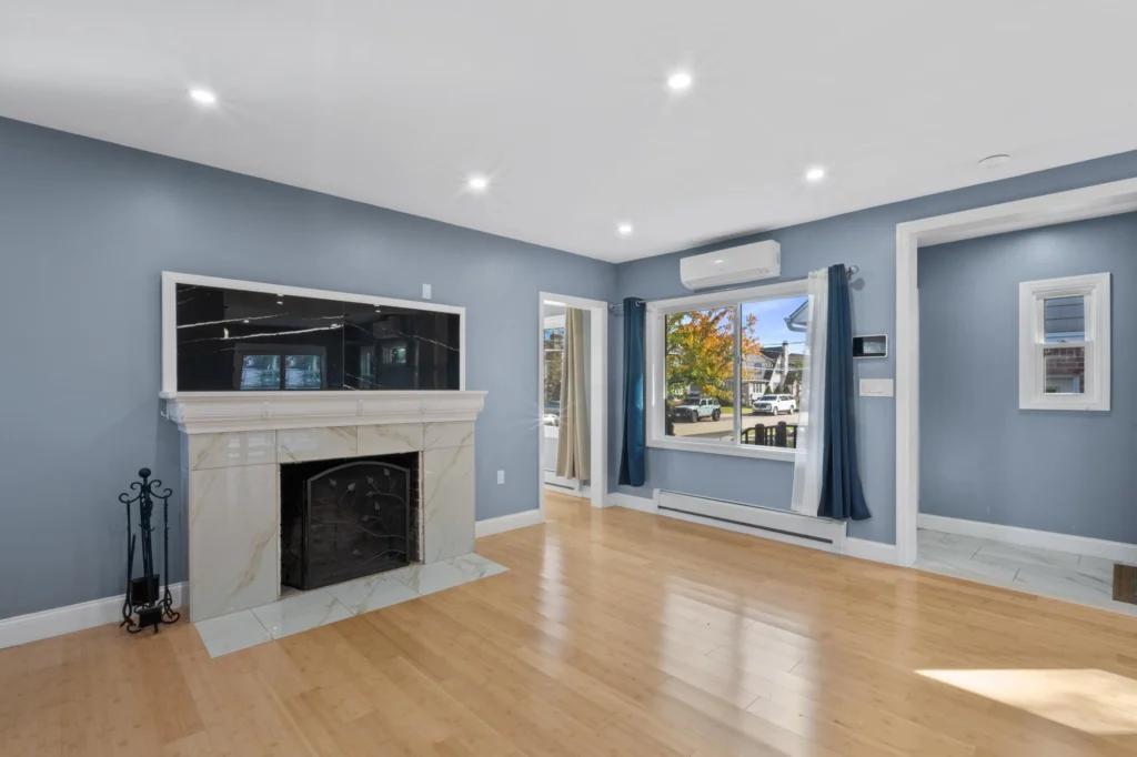 Lynbrook real estate sold — 56 Whittier Street dining room