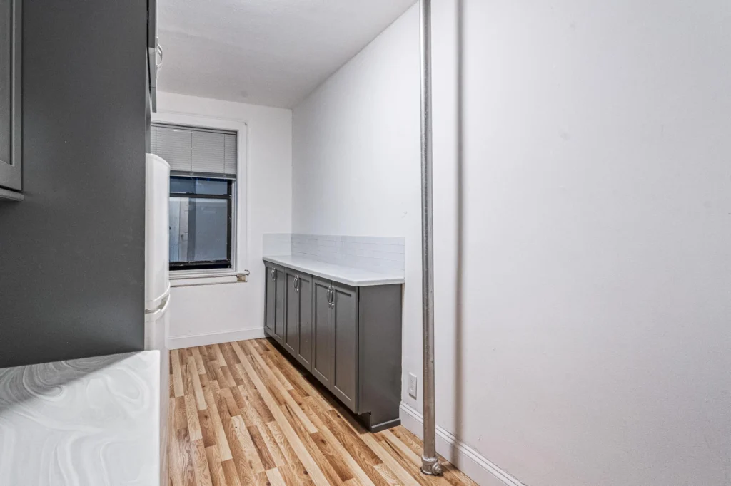 Rego Park real estate sold — 61-40 Saunders Street A11