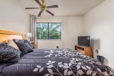 Sold homes in East New York, Brooklyn NY — 563 Powell Street bedroom | recently sold Brooklyn | Agatha Lubas, Homes by Agatha
