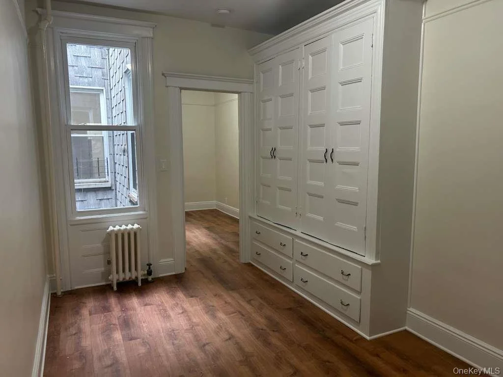 Woodhaven and Richmond Hill apartment rentals — 88-23 85th Street 1L