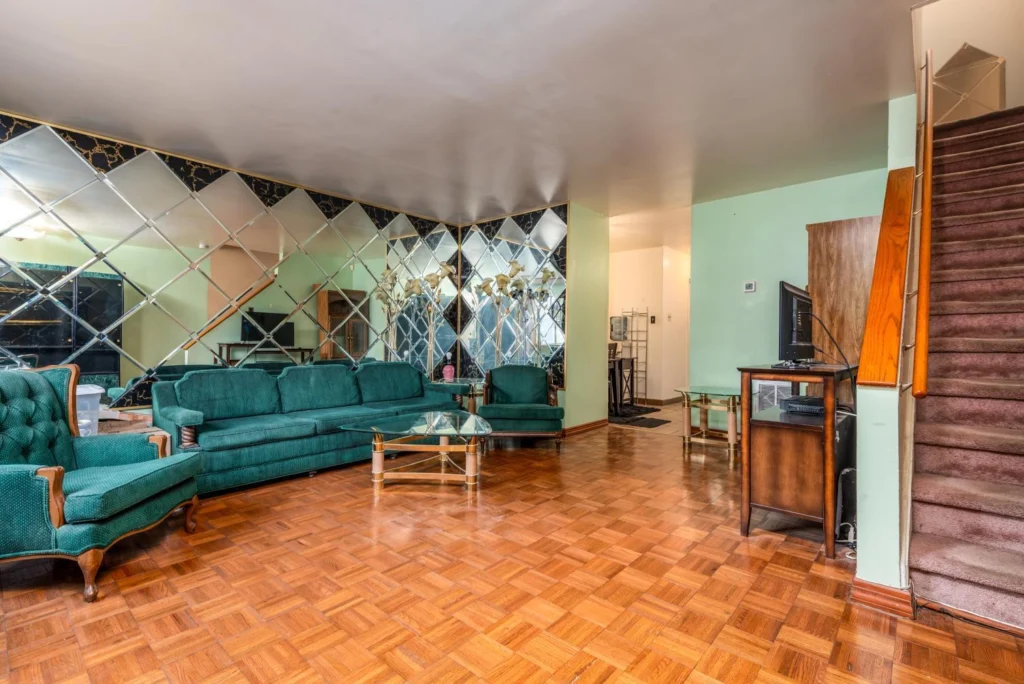 Brooklyn real estate agent sold listing — 563 Powell Street bathroom