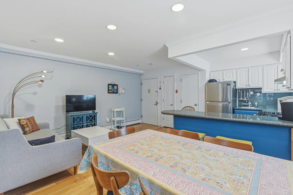 Condos for sale in Queens NY — 83-71 116th Street 4B bedroom