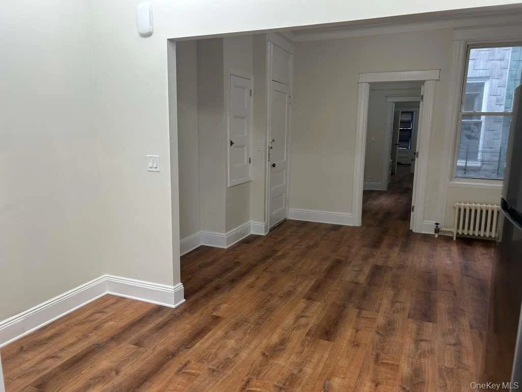 Apartments for rent in Woodhaven NY 11421 — 88-23 85th Street 1L living room