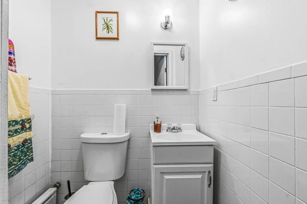Single-family home for sale in Queens Village — 212-16 93rd Avenue kitchen