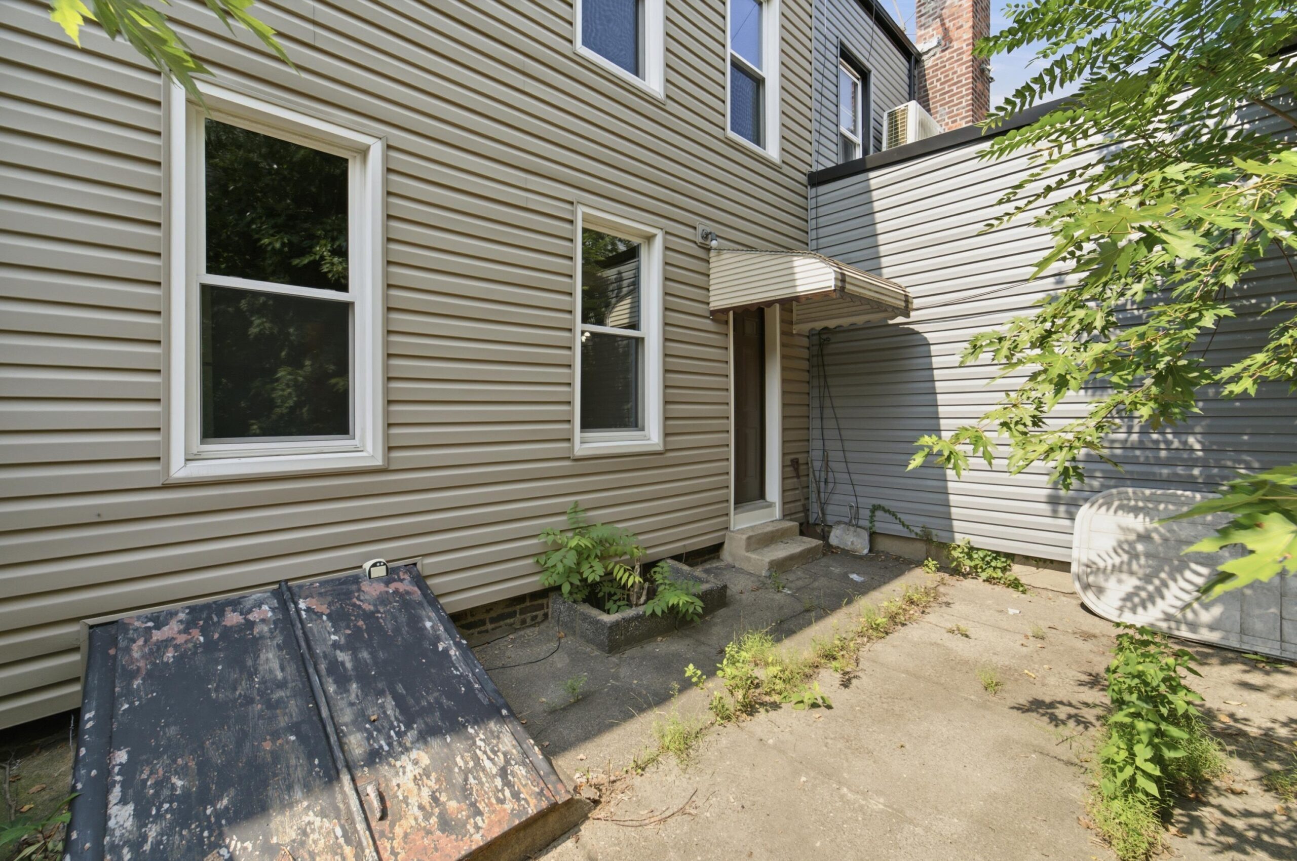 Two-family house in Maspeth, Queens with backyard — 54-18 Nurge Avenue | homes for sale Maspeth NY | Homes by Agatha realtor